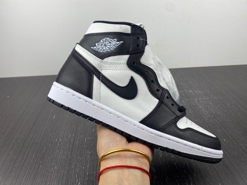 Air-Jordan-1-High-85-Black-White-For-Sale-1