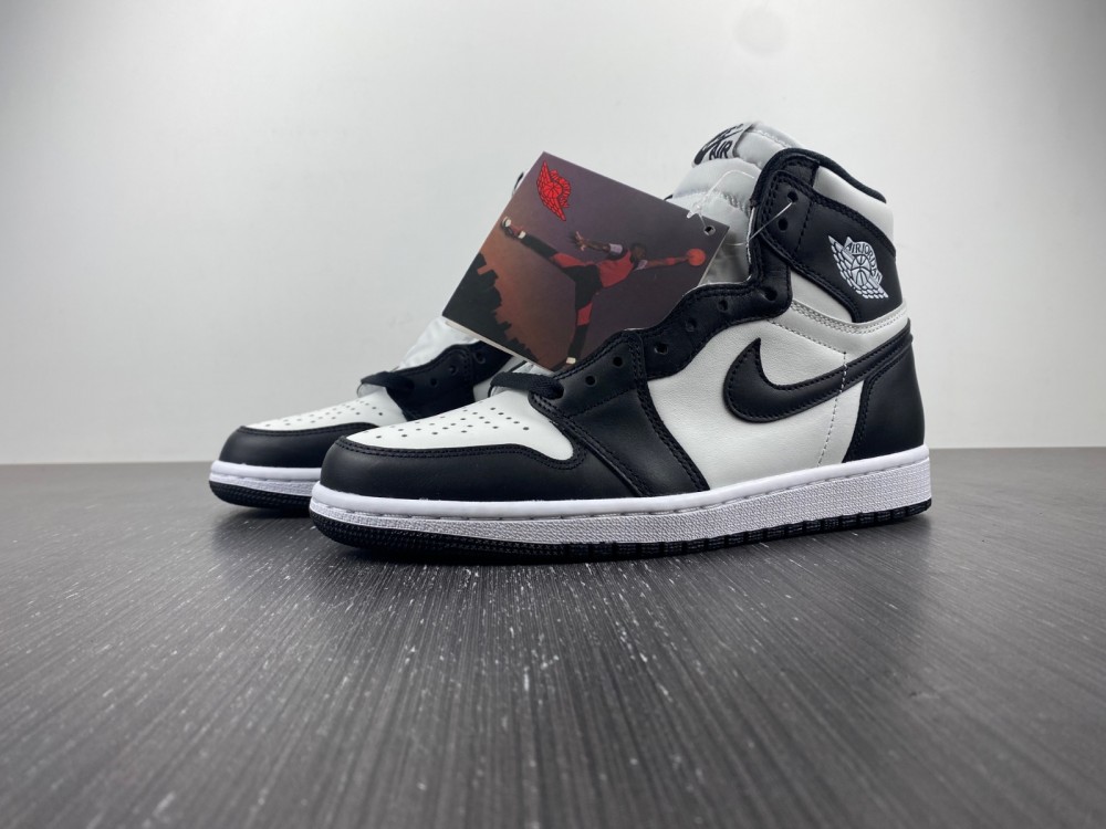 Air-Jordan-1-High-85-Black-White-For-Sale-2