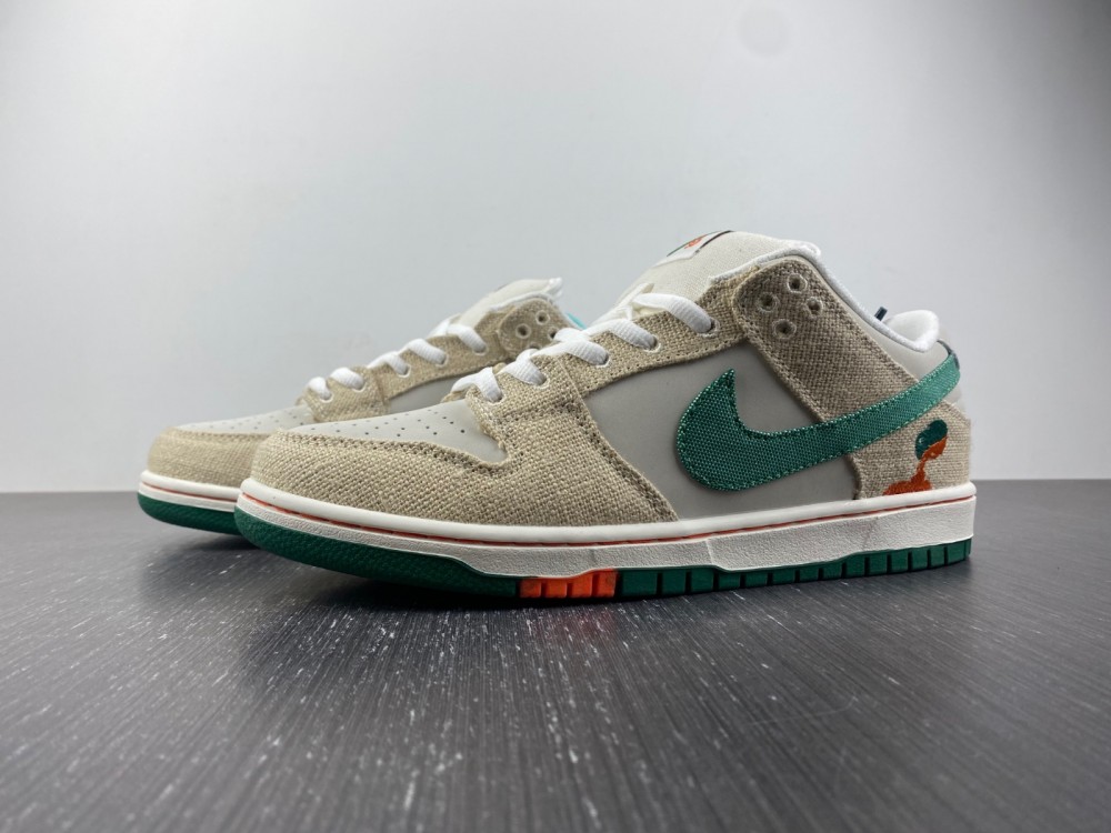 Jarritos-x-Nike-SB-Dunk-Low-Phantom-Safety-Orange-Malachite-For-Sale-1