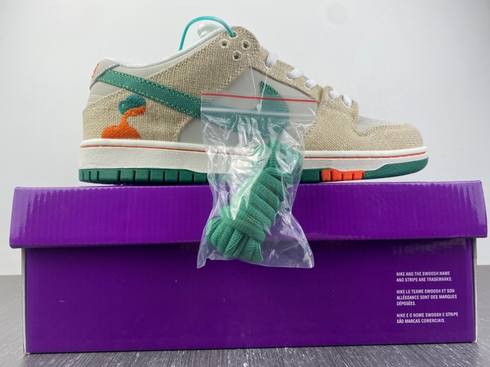 Jarritos-x-Nike-SB-Dunk-Low-Phantom-Safety-Orange-Malachite-For-Sale-6