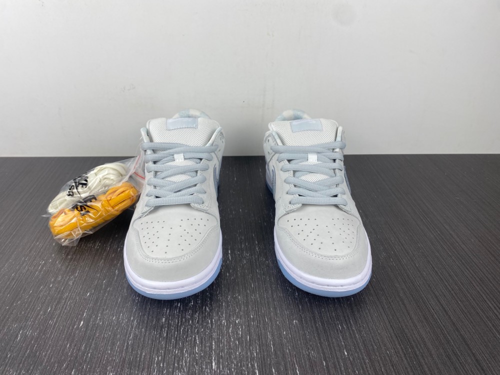 Concepts-x-Nike-SB-Dunk-Low-White-Lobster-FD8776-100-For-Sale-3