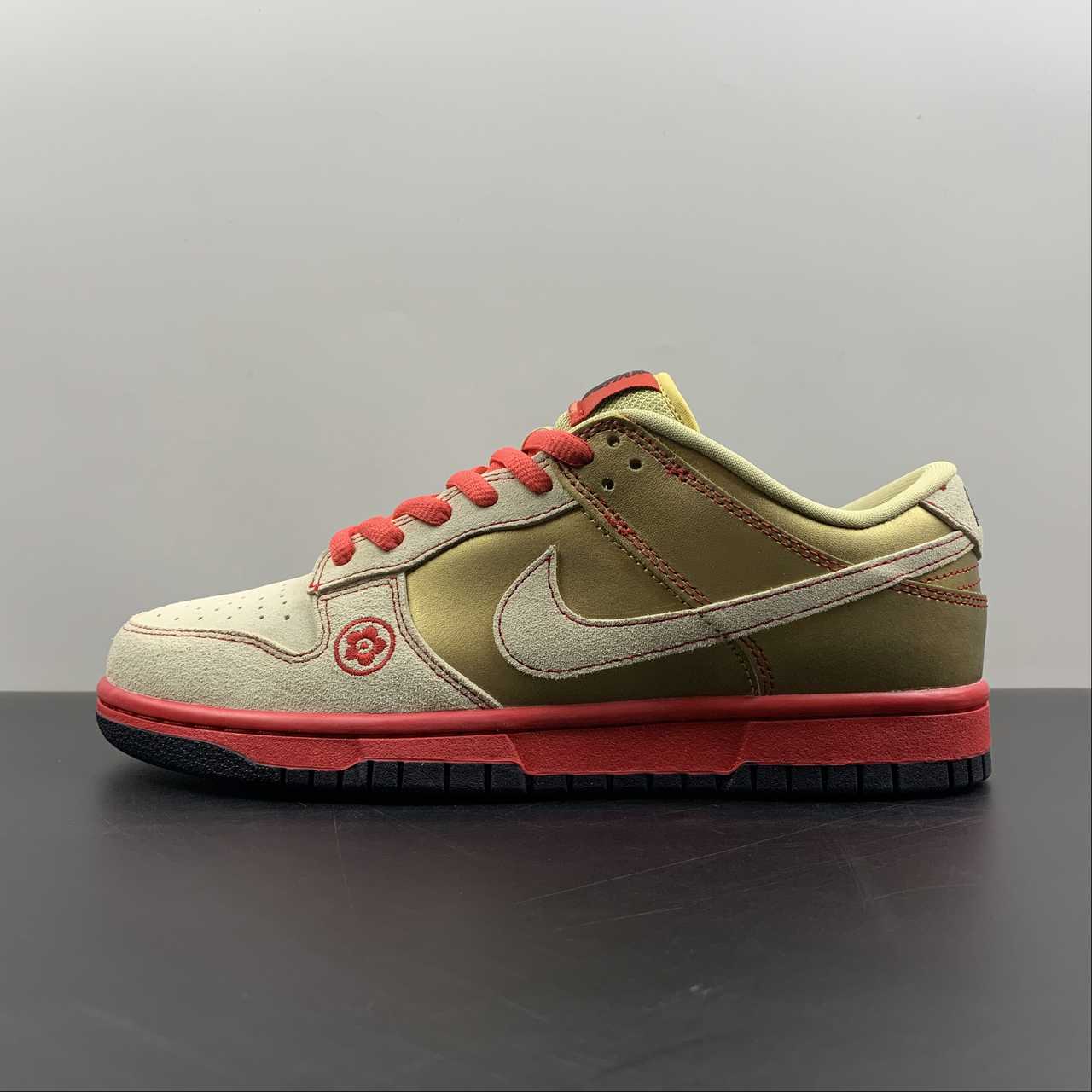 Nike-SB-Dunk-Low-Money-Cat-Gold-Dust-Metallic-Gold-For-Sale