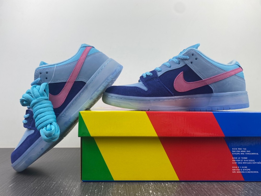 Run-The-Jewels-x-Nike-SB-Dunk-Low-Deep-Royal-Blue-Active-Pink-For-Sale-4