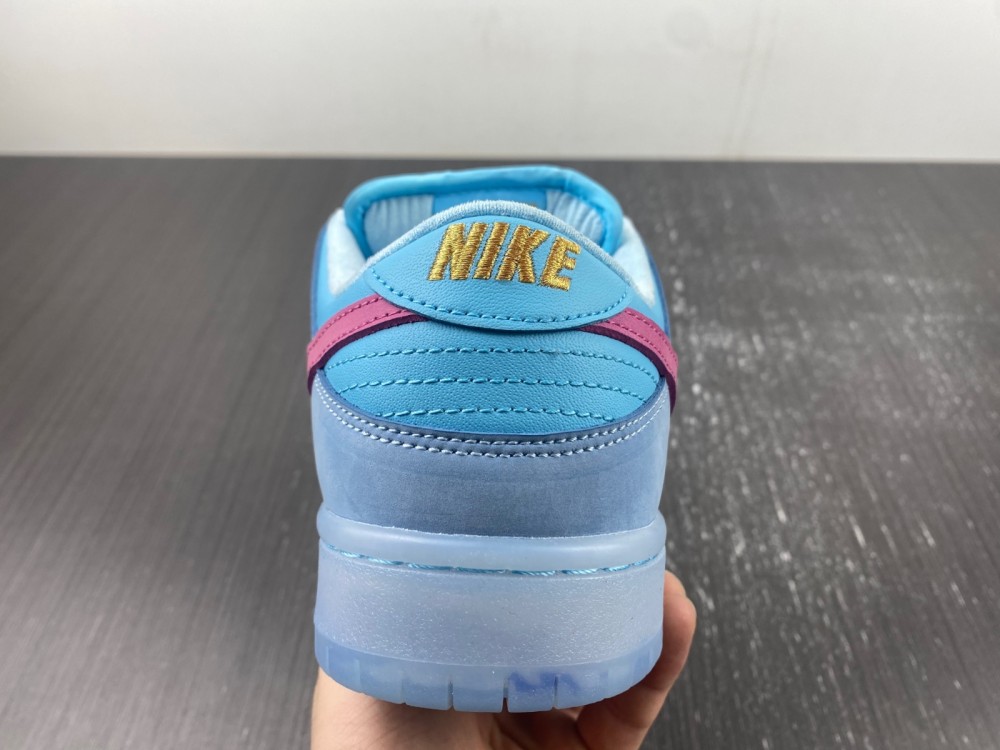 Run-The-Jewels-x-Nike-SB-Dunk-Low-Deep-Royal-Blue-Active-Pink-For-Sale-8