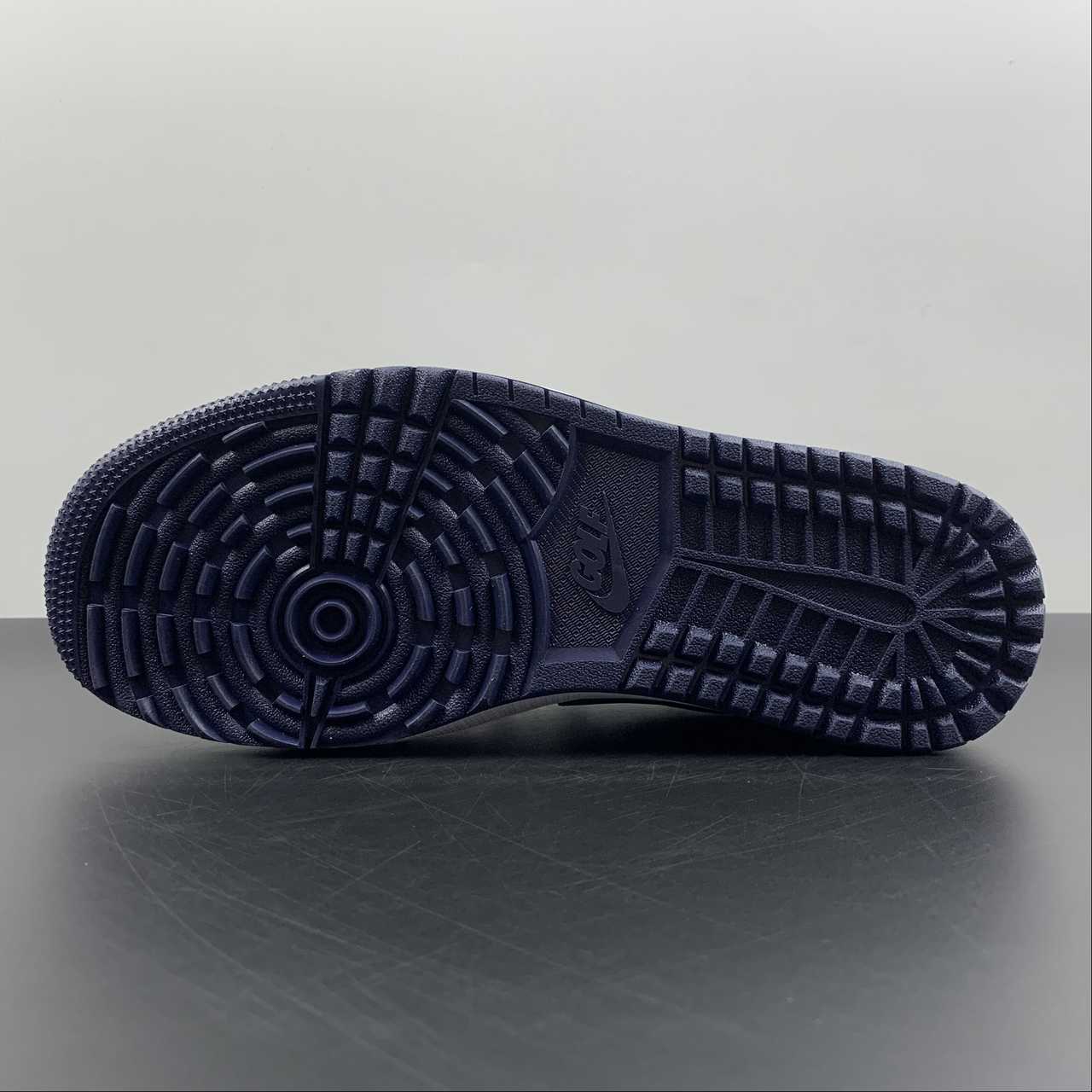 Air-Jordan-1-Low-Golf-White-Midnight-Navy-Black-DD9315-104-2