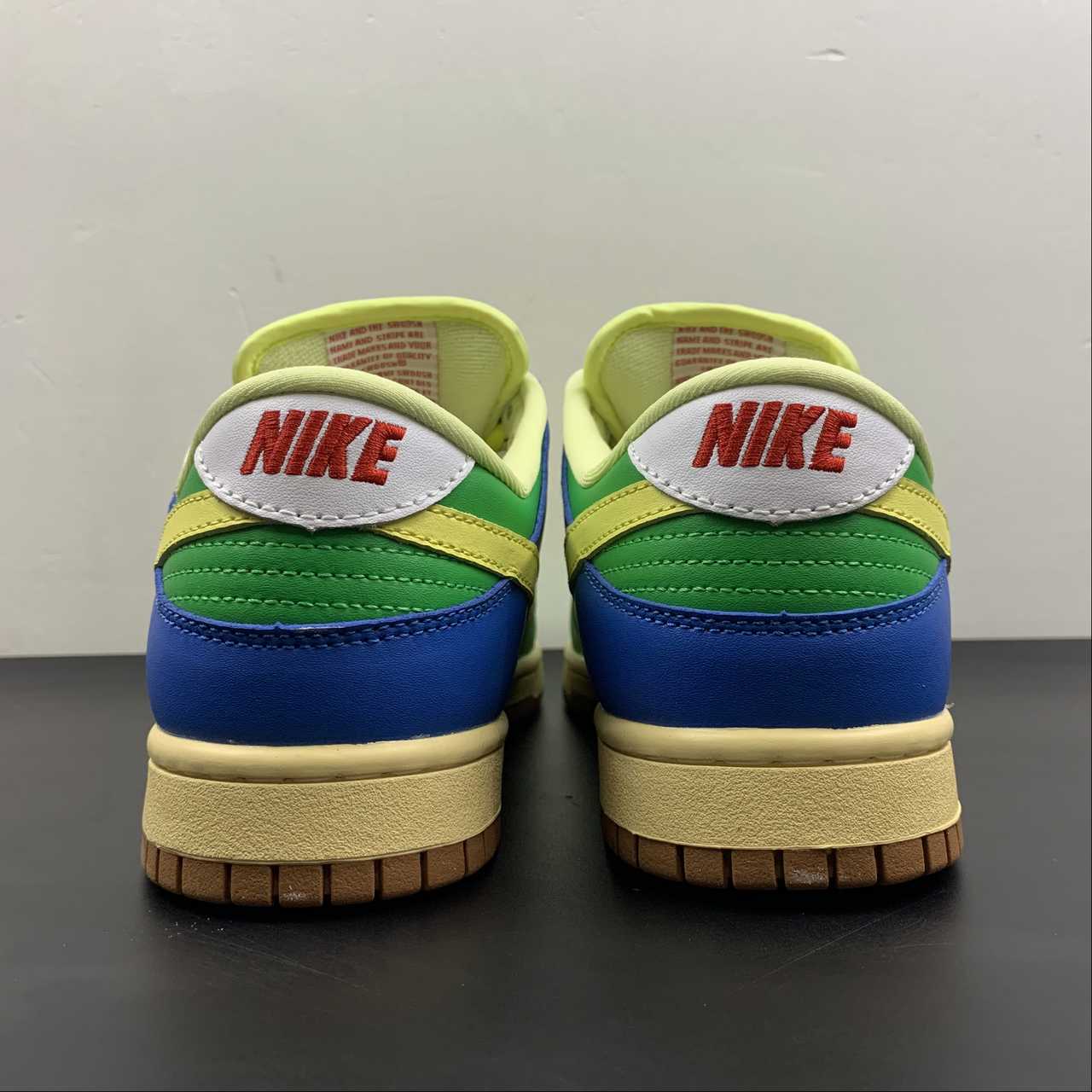 Nike-SB-Dunk-Low-Brooklyn-Projects-Halo-Zitron-313170-771-5