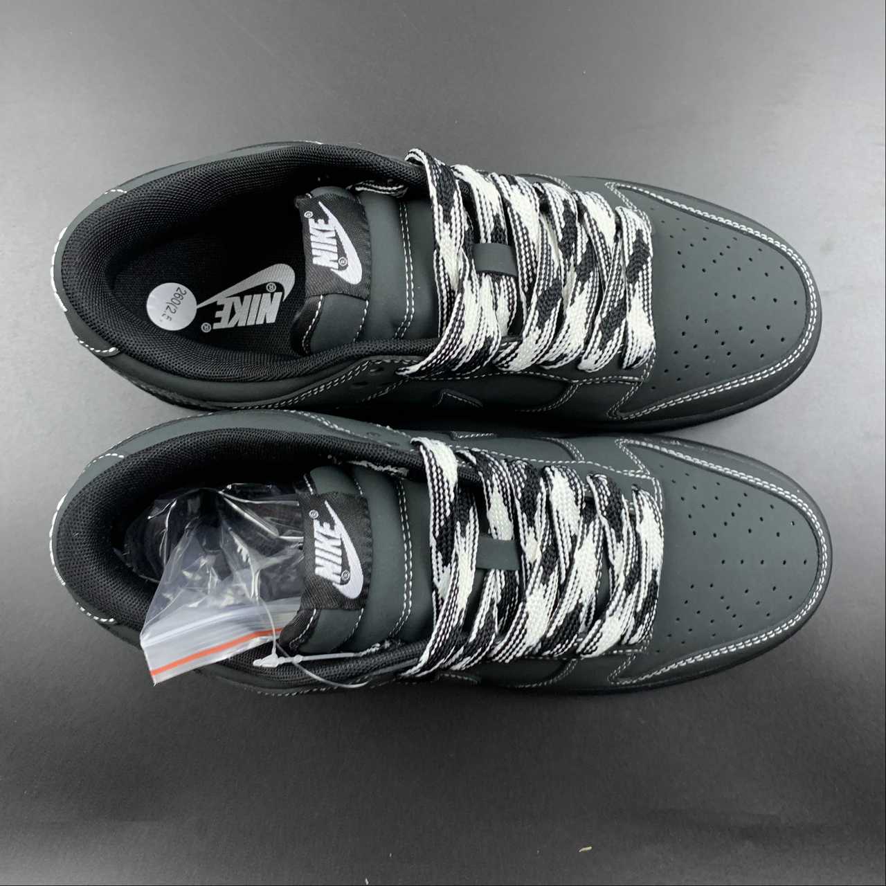 custom-sb-dunk-low-black-cat-on-sale-6