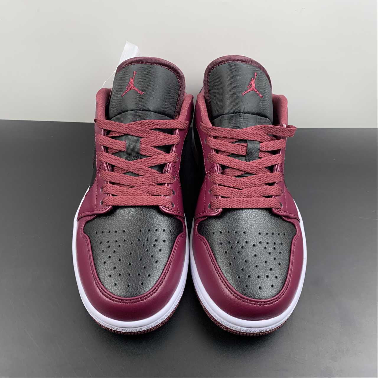 jordan-1-low-black-maroon-dc0774-006-3