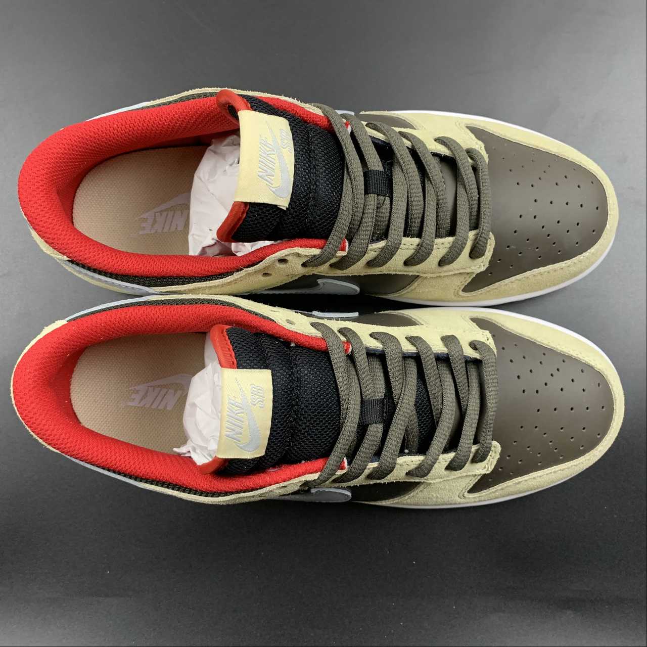 sb-dunk-low-dark-chocolate-metallic-silver-313170-203-6