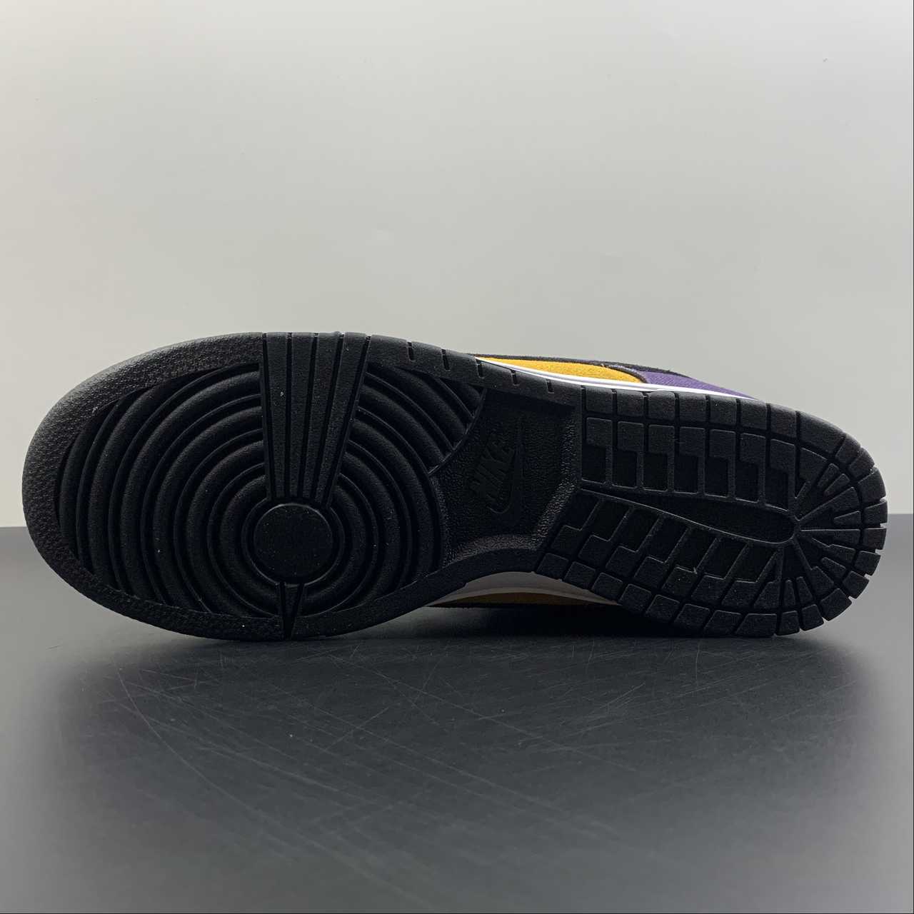 sb-dunk-low-goofy-boy-chutney-abyss-304292-751-2