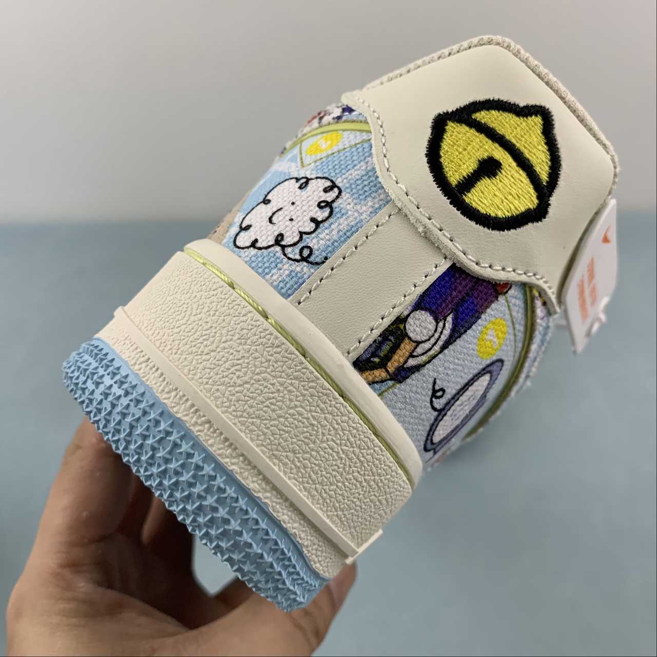 Custom-Nike-Air-Force-1-Low-Doraemon-White-Blue-Yellow-7