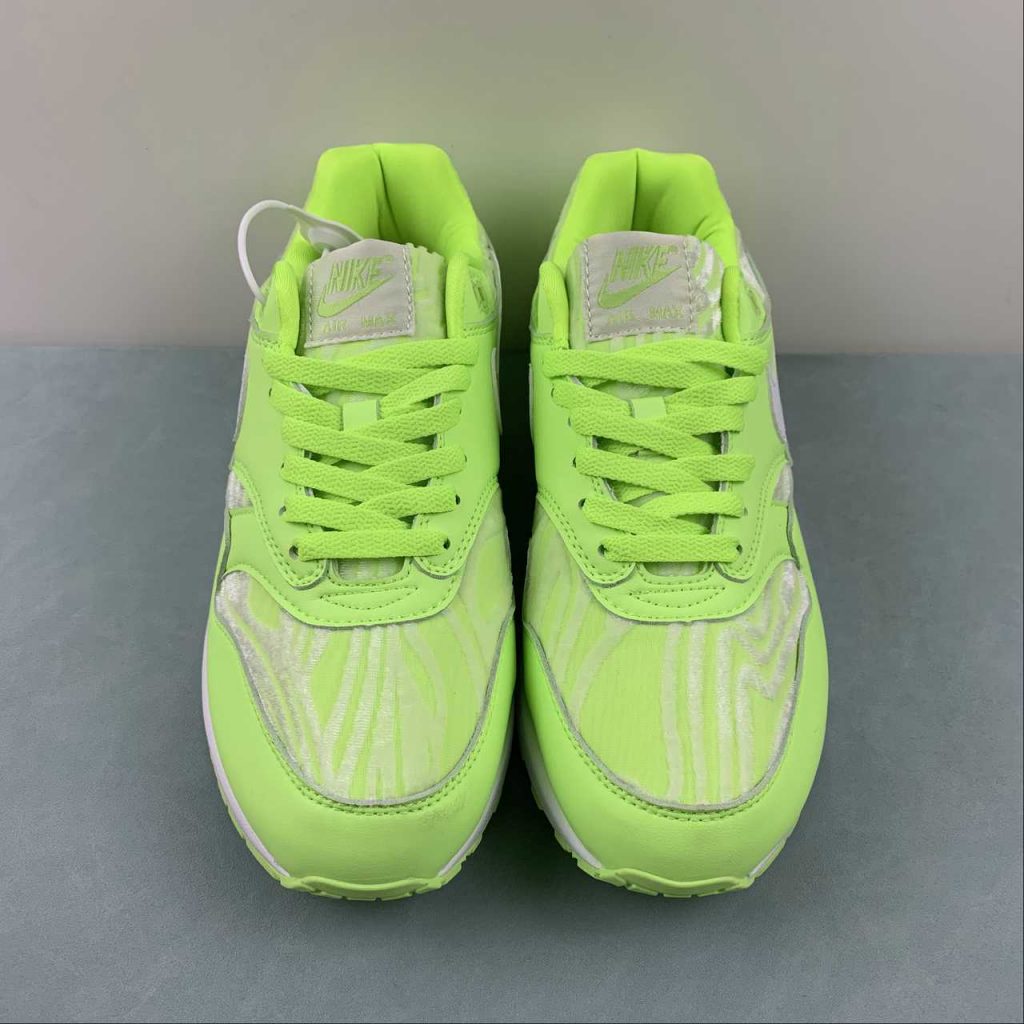 barely volt air max